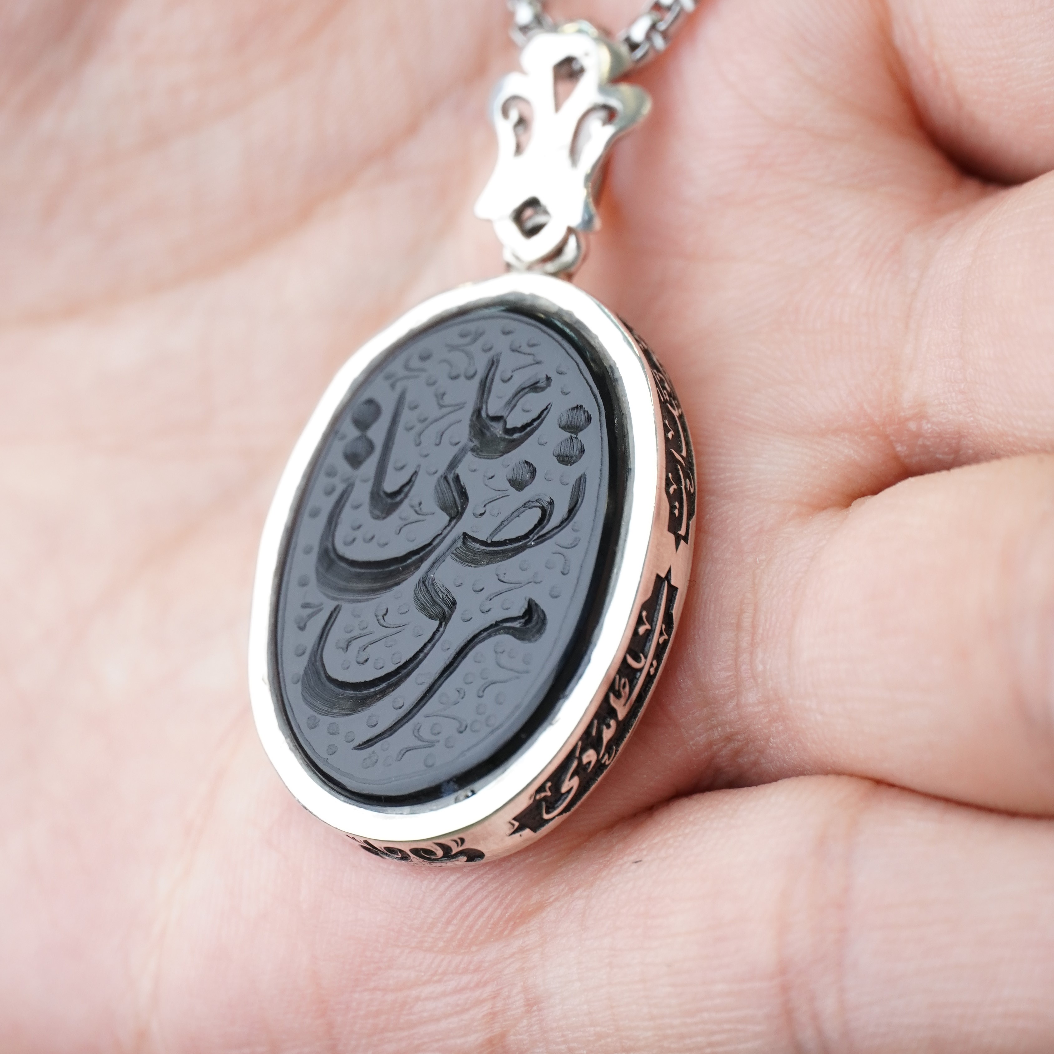 گردنبند مردانه عقیق مشکی کد 1255