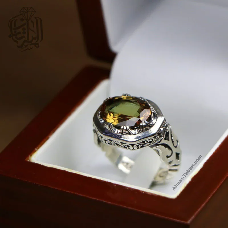 انگشتر مردانه الکساندریت کد 2284