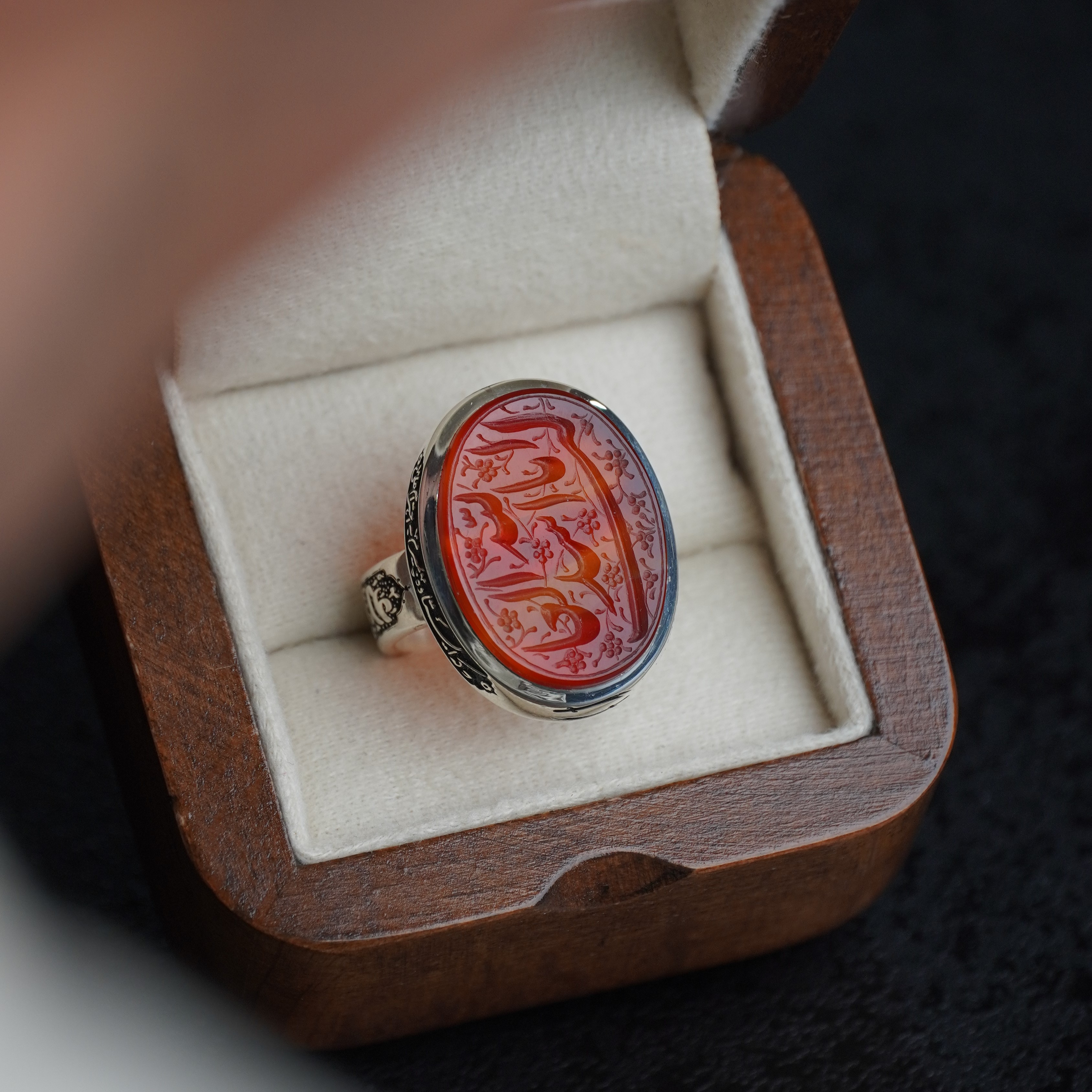 انگشتر مردانه عقیق سرخ کد 1337