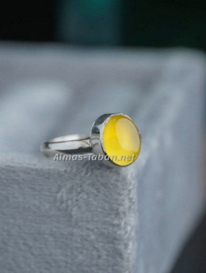 انگشتر زنانه عقیق زرد کد 706