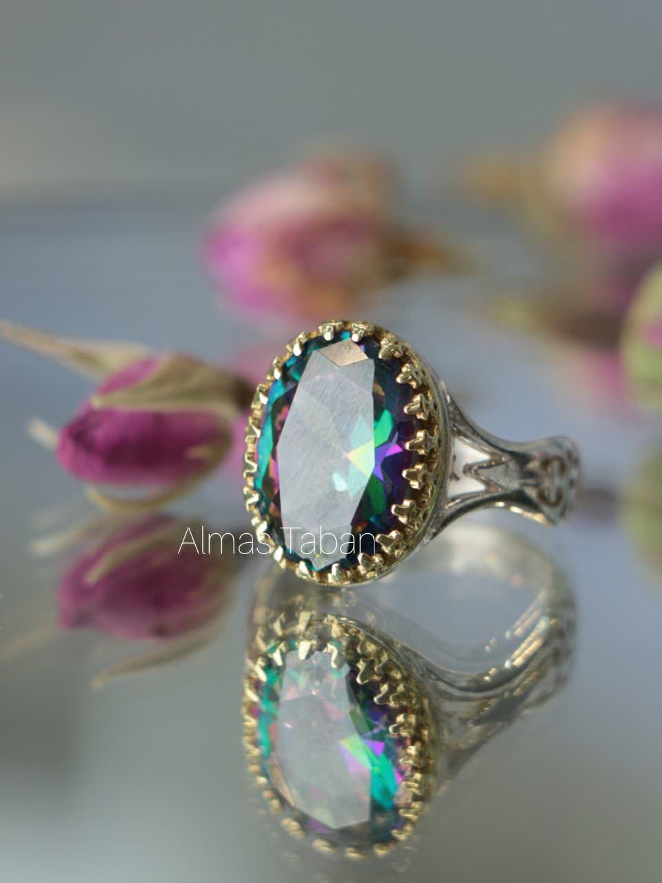 انگشتر توپاز هفت رنگ کد 2893