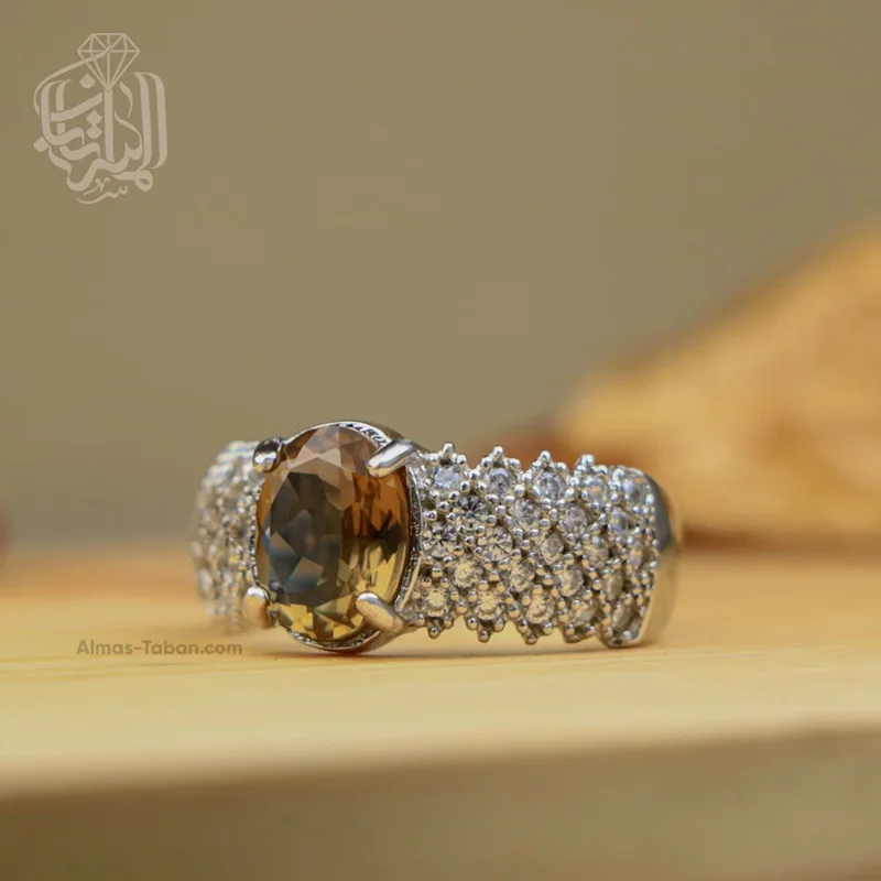 انگشتر زنانه الکساندریت کد 584